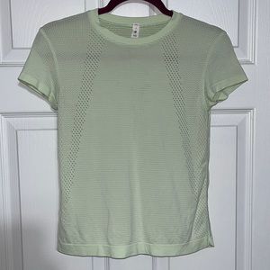 Lululemon Train to Be Short-Sleeve Shirt